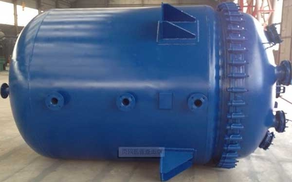 该如何操作使用压力反应釜